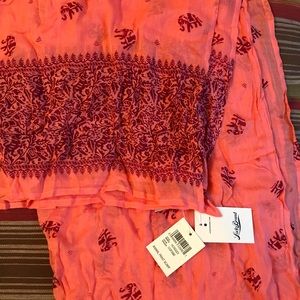 NWT Lucky Brand Elephant Print scarf